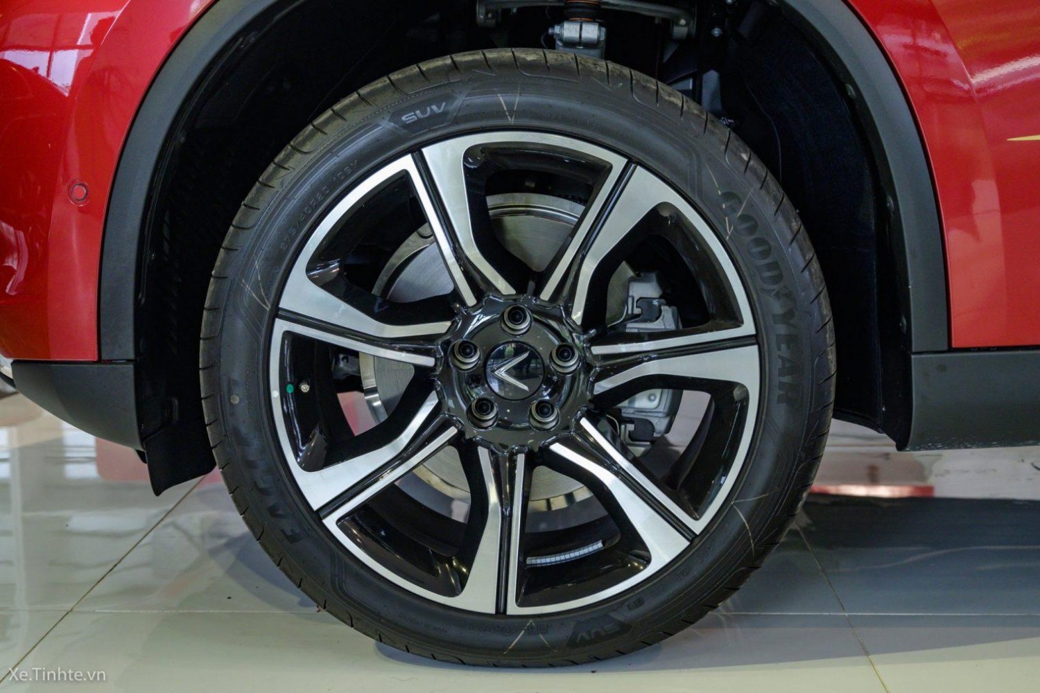 mam-xe-20-inch