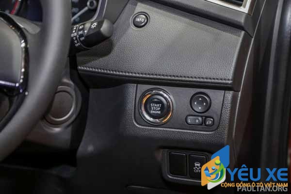Nissan Grand Livina 2019 (13)
