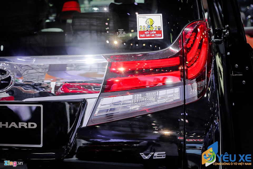 toyota alphard 06
