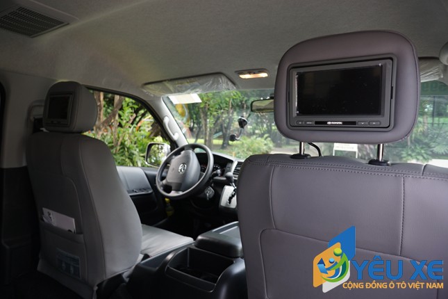 toyota hiace 2018 13