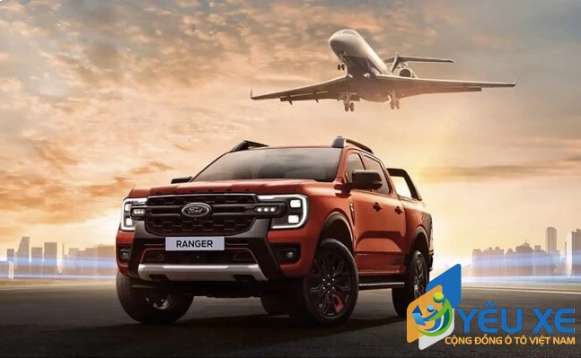 Ford Ranger Stormtrak có giá đỡ linh hoạt